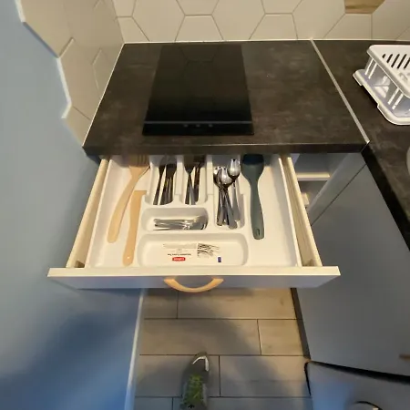 Little White Frog アパート *